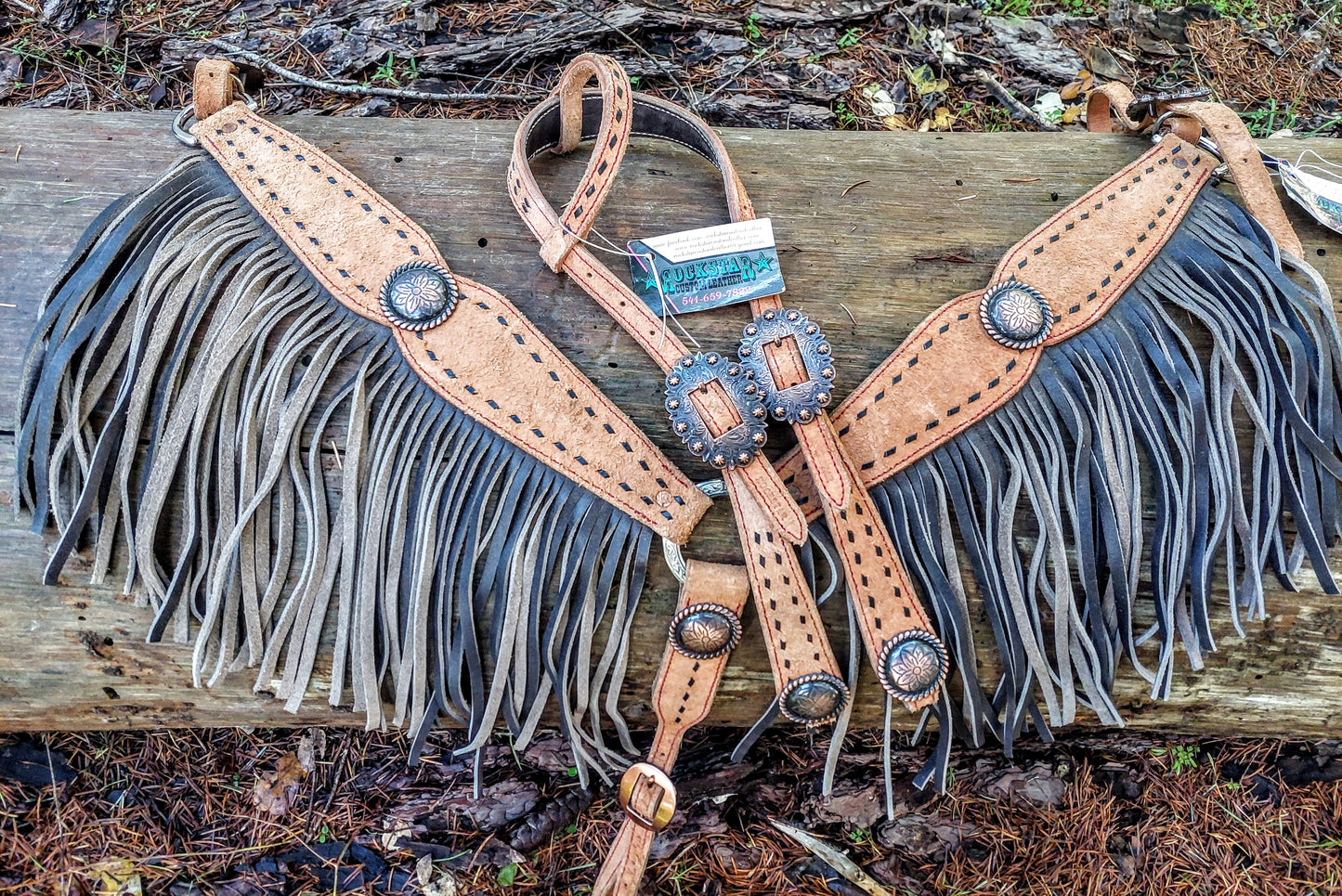 Roughout Buckstitch And Fringe Tack Set