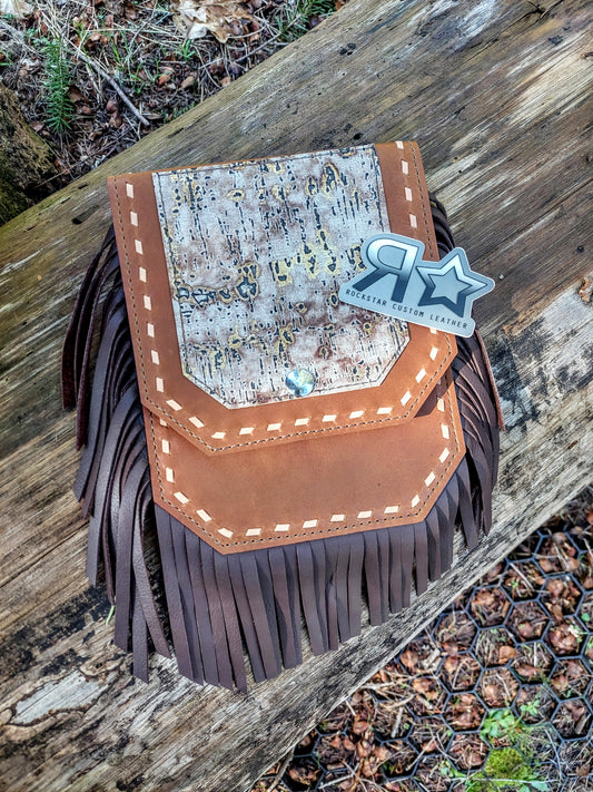 Flap Style Buckstitched Saddle Pocket