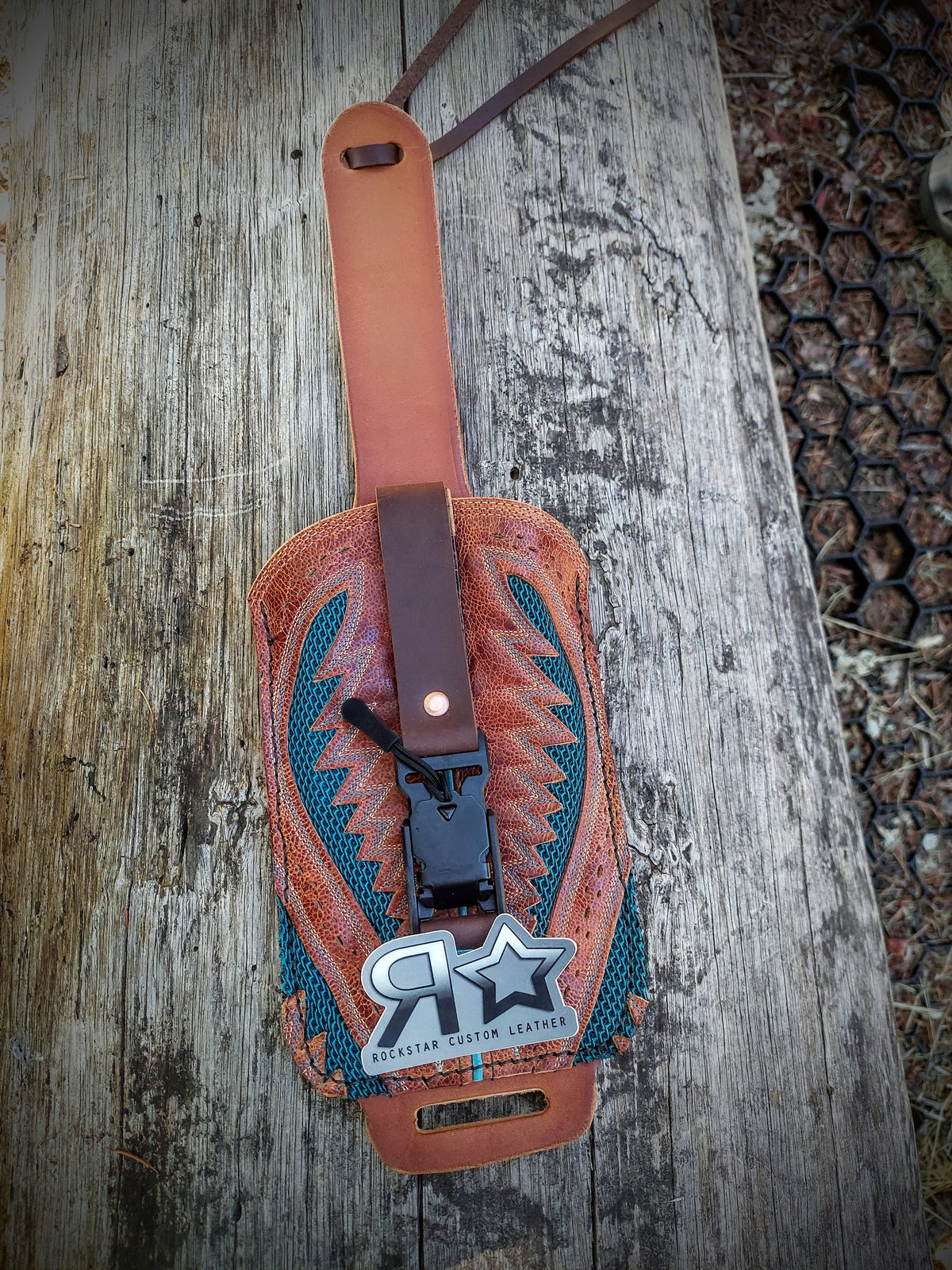Boot Top Phone Pocket for Saddle (turquoise)